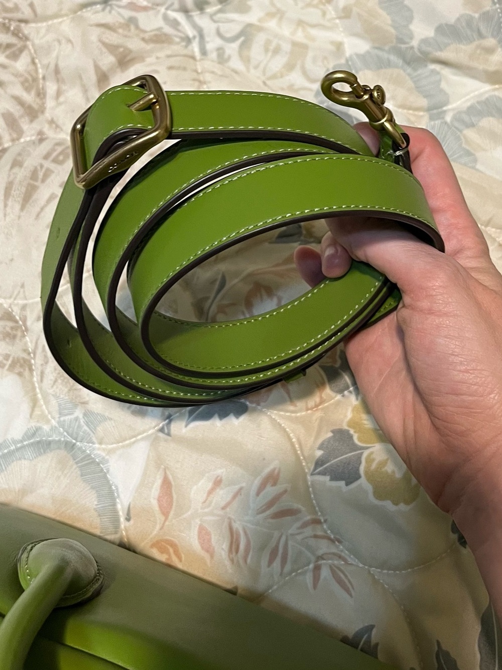 RARE Coach Lime Green Borough Bag! - Picture 9 of 11